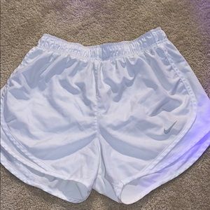 White nike shorts